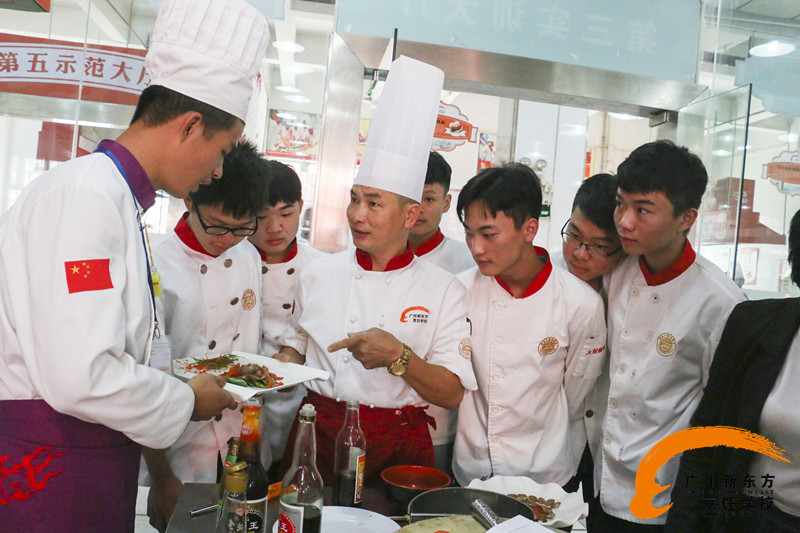珠海新东方烹饪学校_揭秘厨师培训学校的校园生活